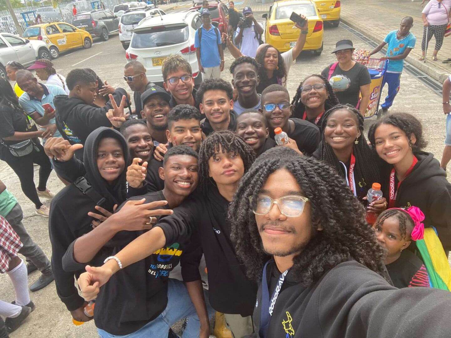 Team Robotics del Pacífico